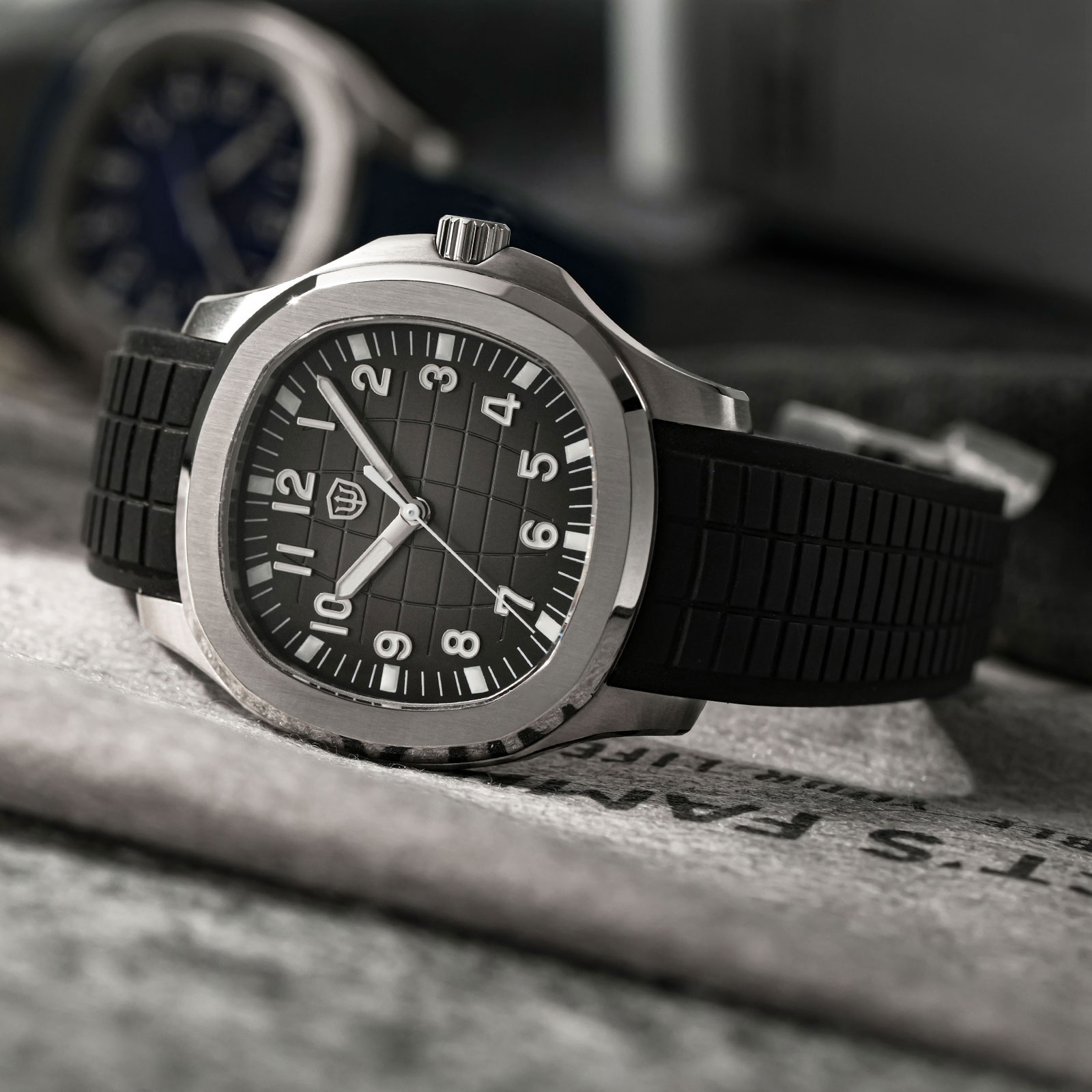 Watchdives WD008 38mm Montre d - Guilloché Dial Watch avis et prix